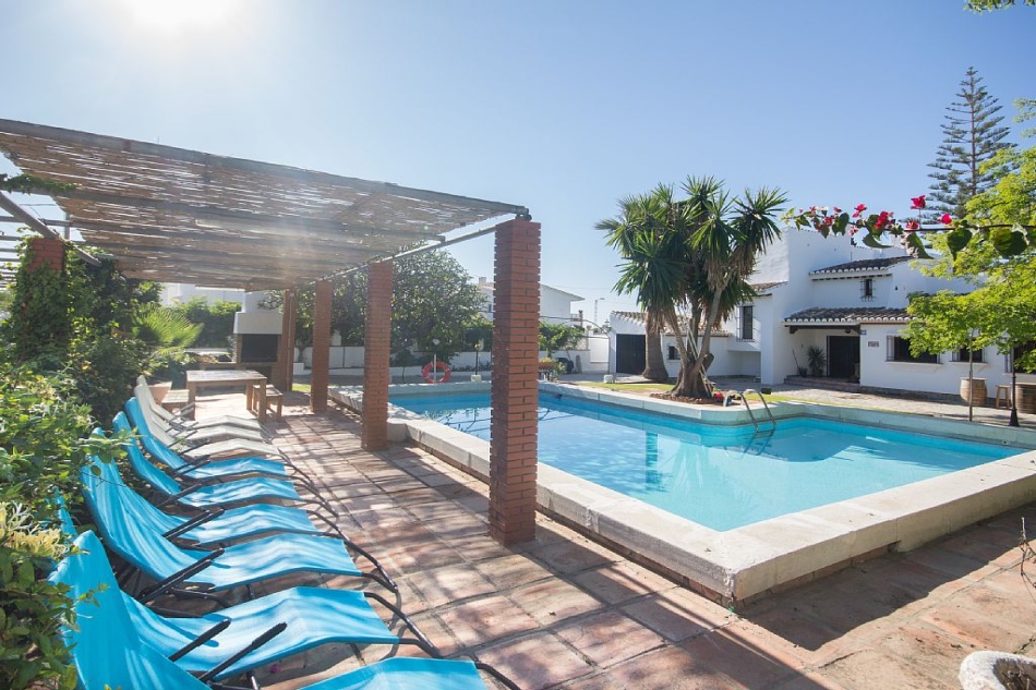 Villa for rent in  Rincón de la Vitoria